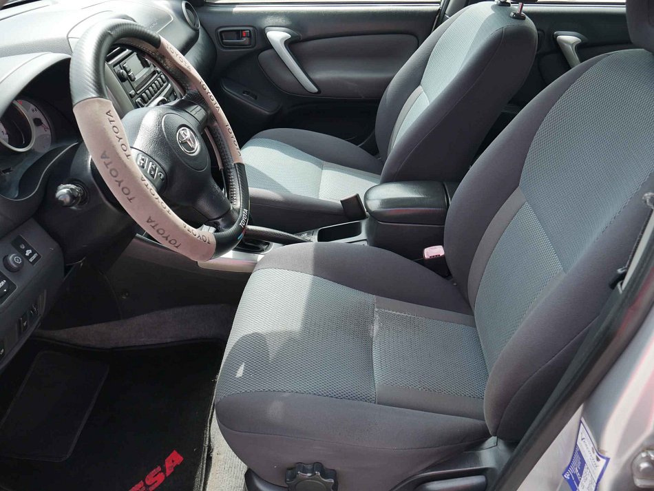 Toyota RAV4 2.0 D-4D  4x4