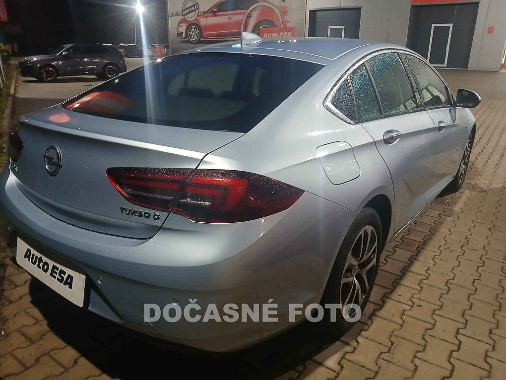 Opel Insignia 2.0 CDTi 