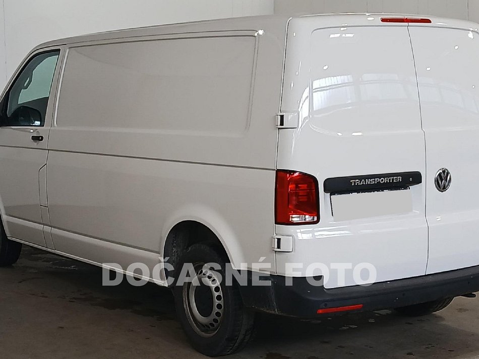 Volkswagen Transporter 2.0TDi  L2H1 T6.1