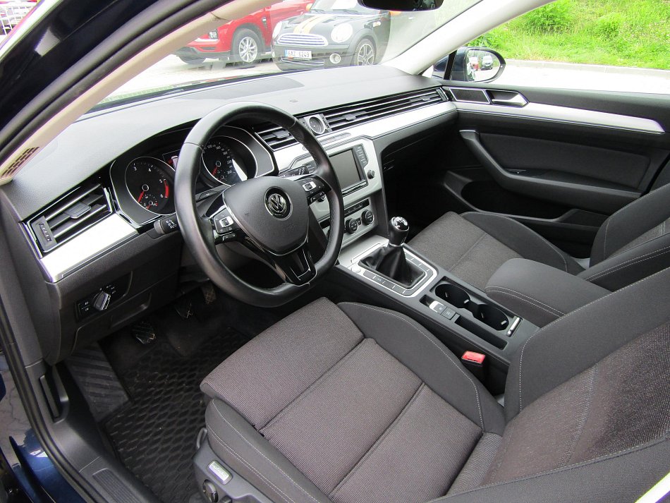 Volkswagen Passat 1.6 TDi 