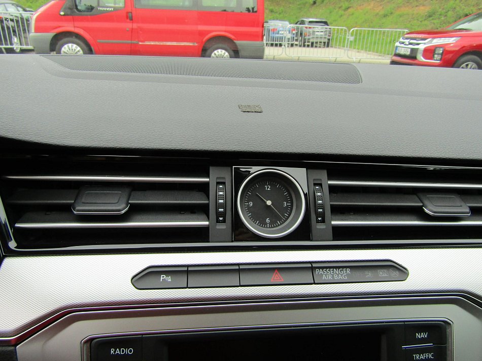 Volkswagen Passat 1.6 TDi 