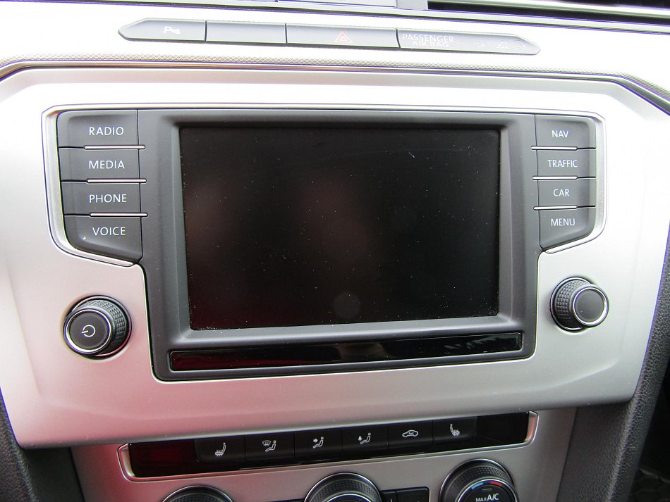 Volkswagen Passat 1.6 TDi 