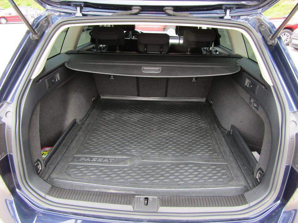 Volkswagen Passat 1.6 TDi 