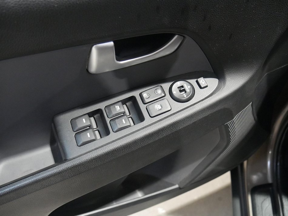 Kia Sportage 2.0CRDi  4x4