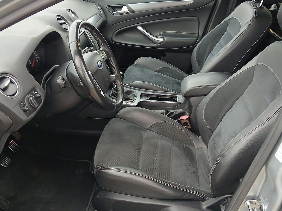 Ford Mondeo 2.0 TDCI 