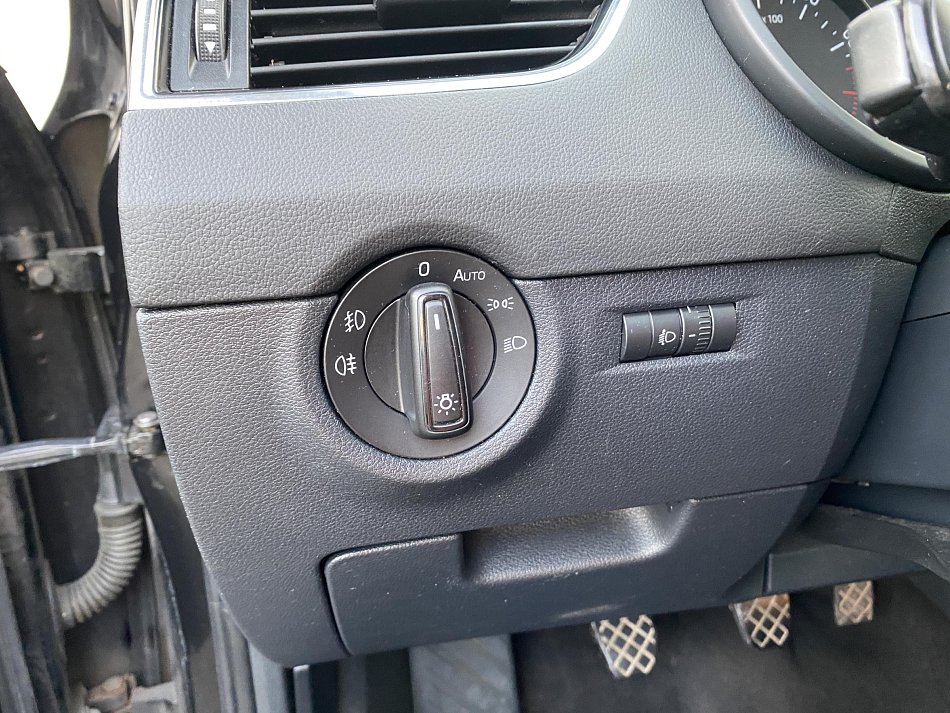 Škoda Octavia III 1.4 TSi Elegance