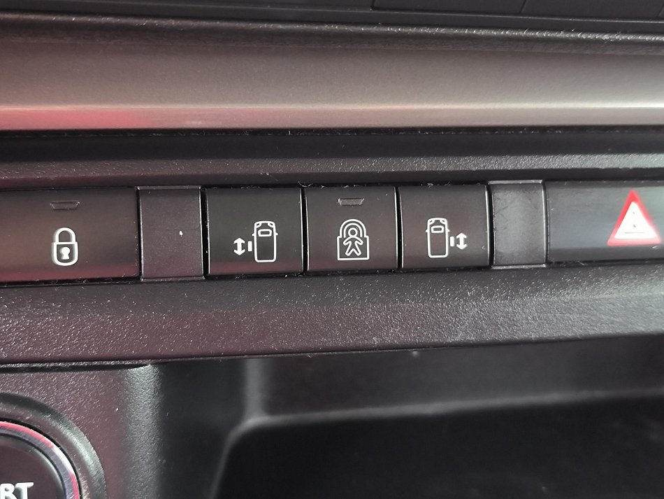 Citroën SpaceTourer 1.6HDi  L2 8míst