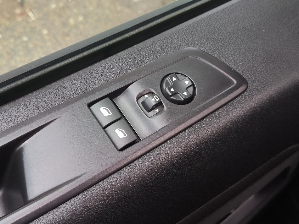 Citroën SpaceTourer 1.6HDi  L2 8míst