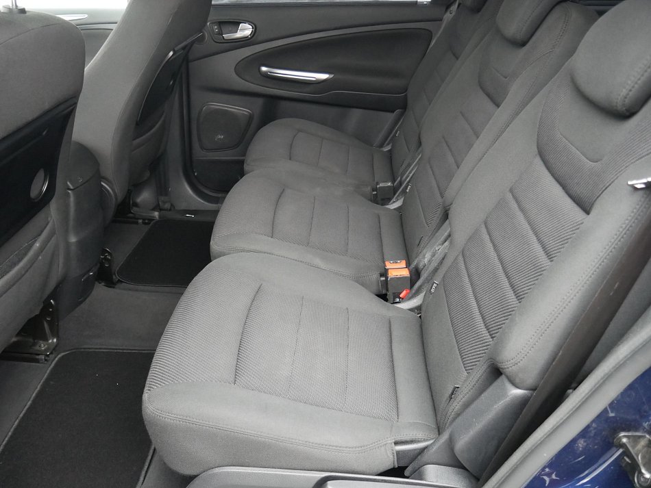 Ford Galaxy 2.2 TDCi  7míst