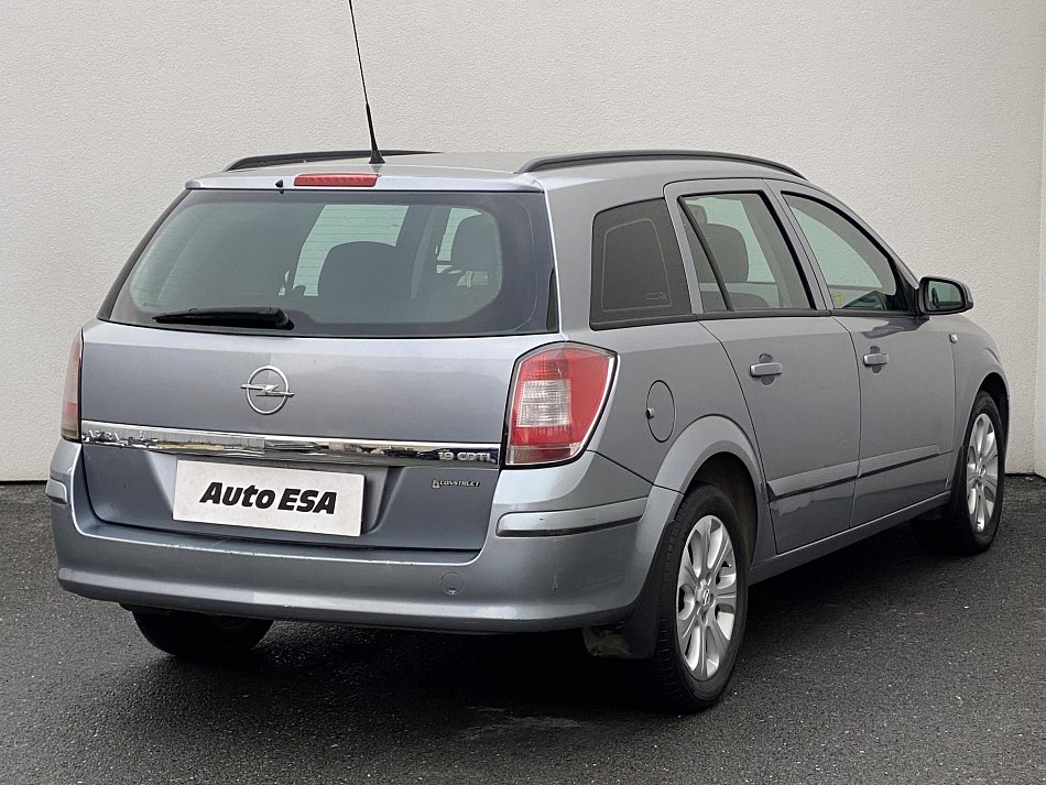 Opel Astra 1.9 CDTi 