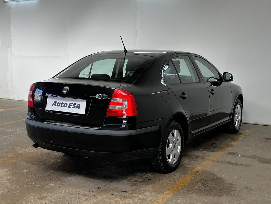 Škoda Octavia II 1.6 MPi 