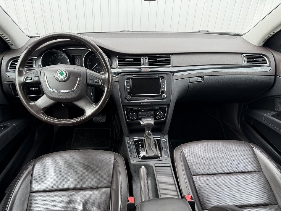 Škoda Superb II 2.0 TDi L&K