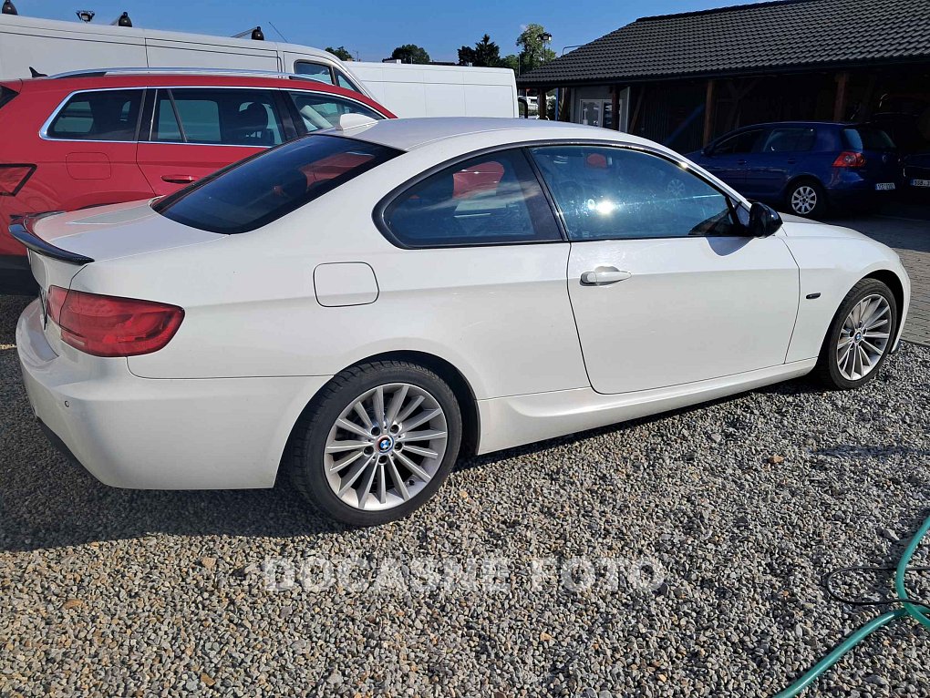 BMW Řada 3 2.0 i 