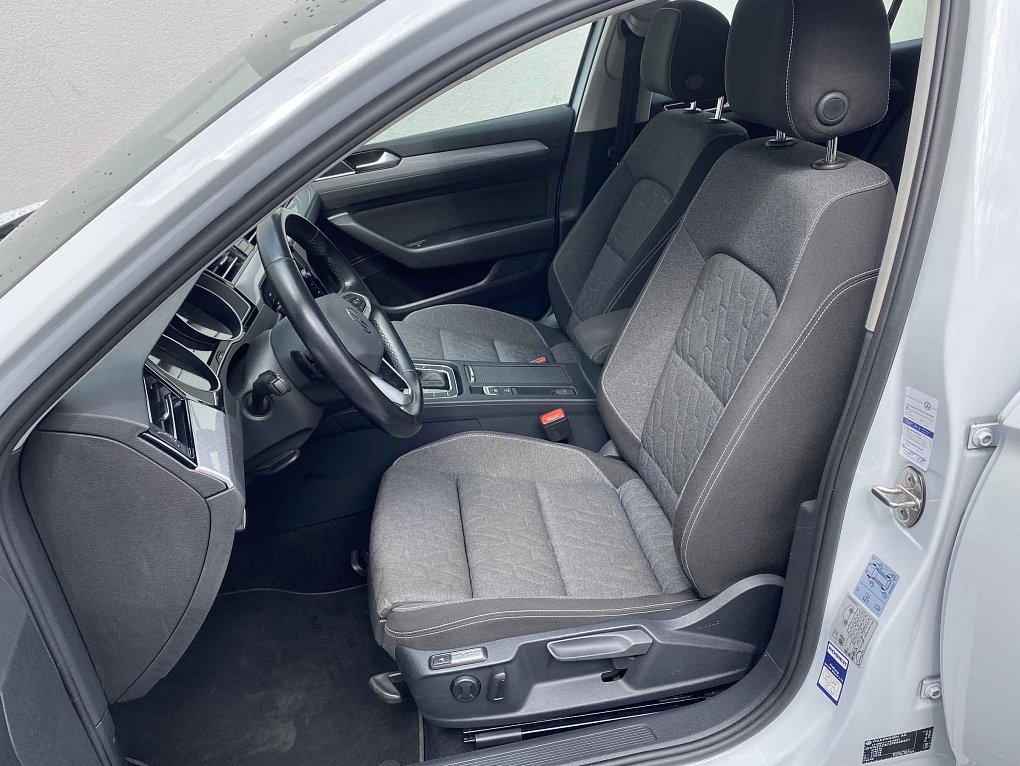 Volkswagen Passat 2.0 TDi Business