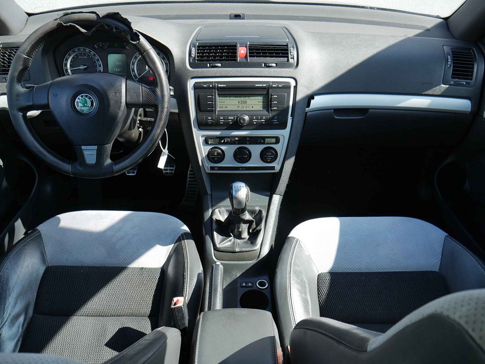 Škoda Octavia II 2.0 TSi RS