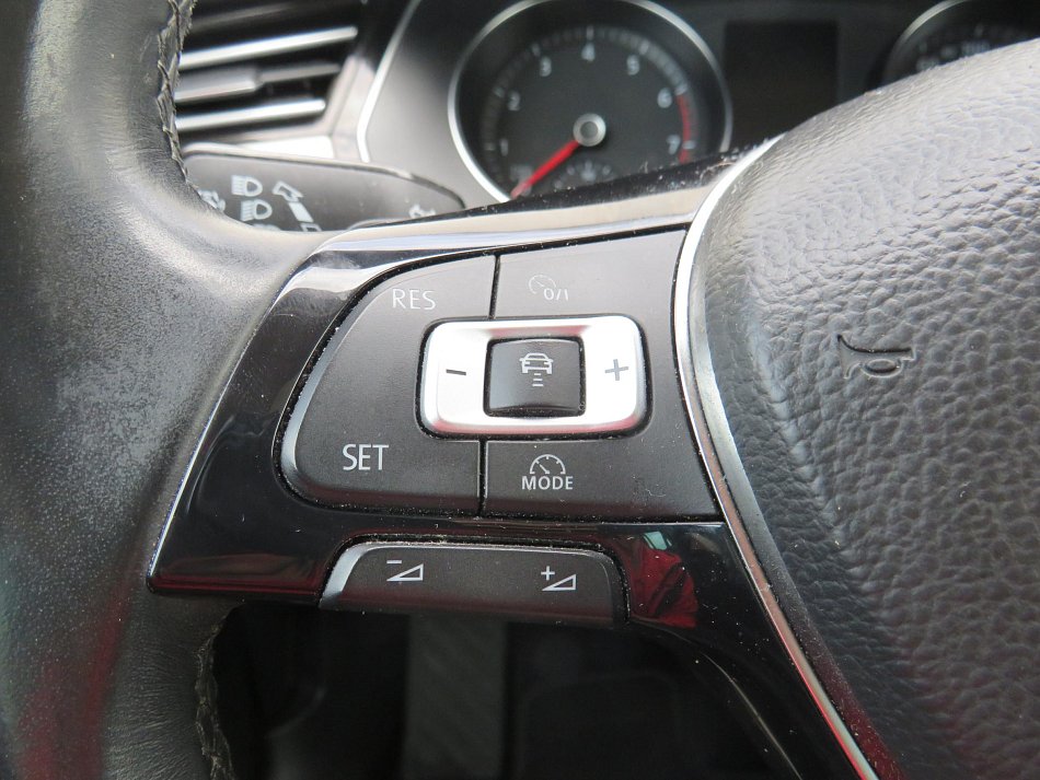 Volkswagen Passat 2.0 TSi Highline 4X4