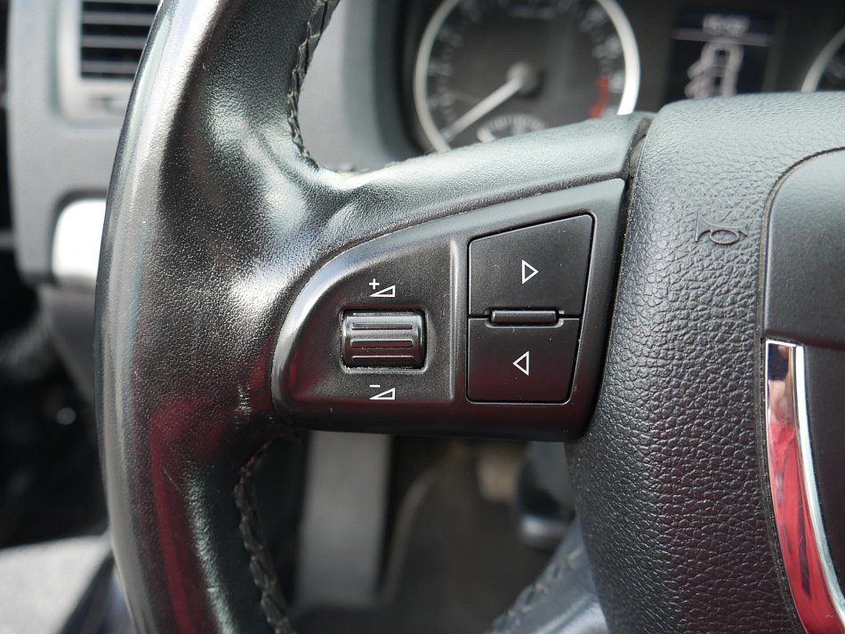 Škoda Octavia II 2.0 TDi  4x4