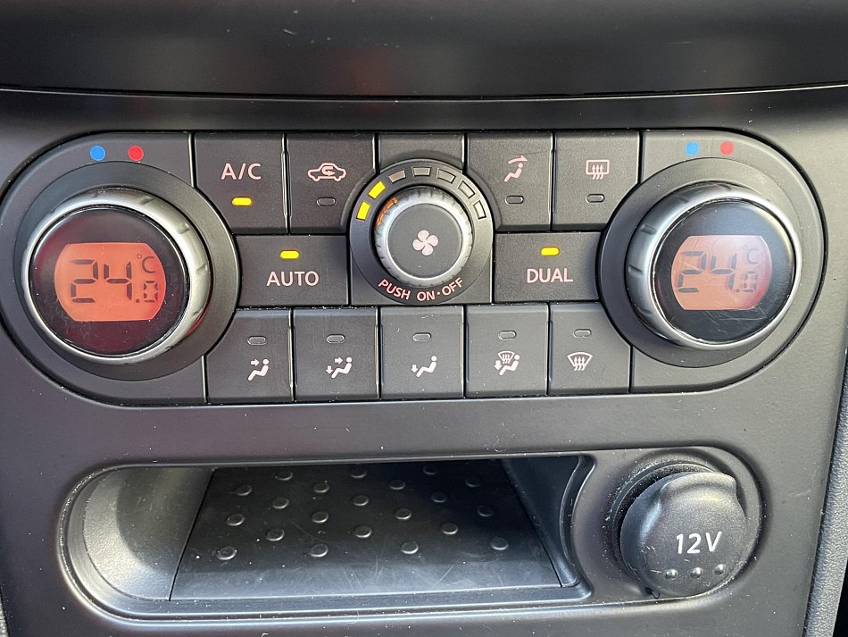 Nissan Qashqai 2.0dCi Tekna