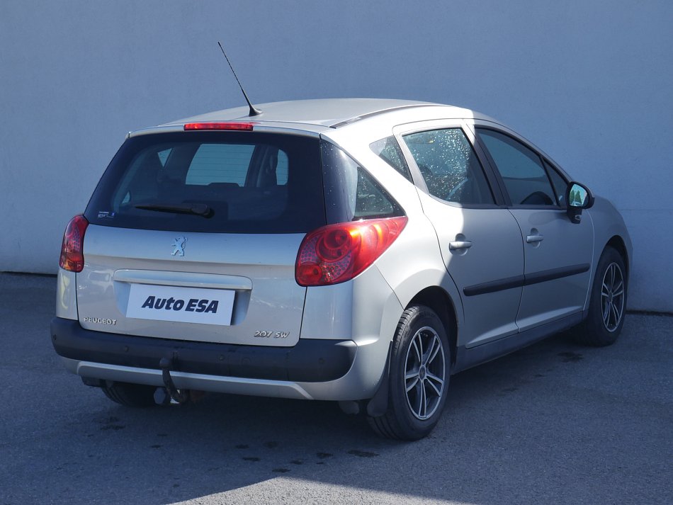 Peugeot 207 1.4i 