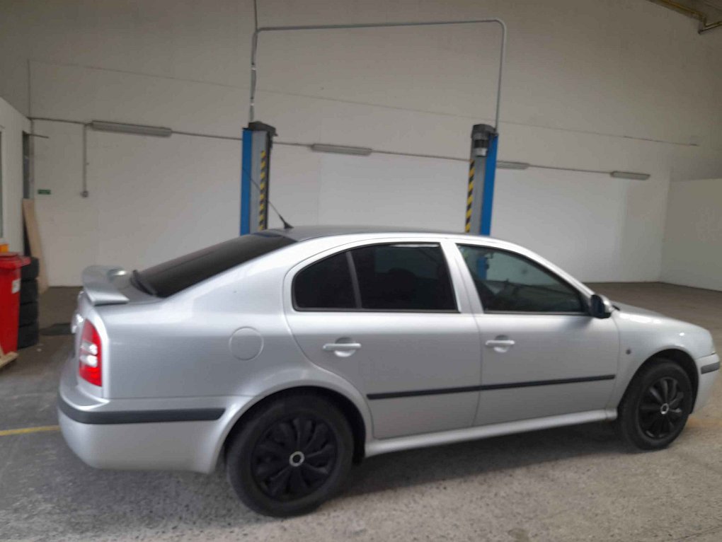 Škoda Octavia 1.6i 