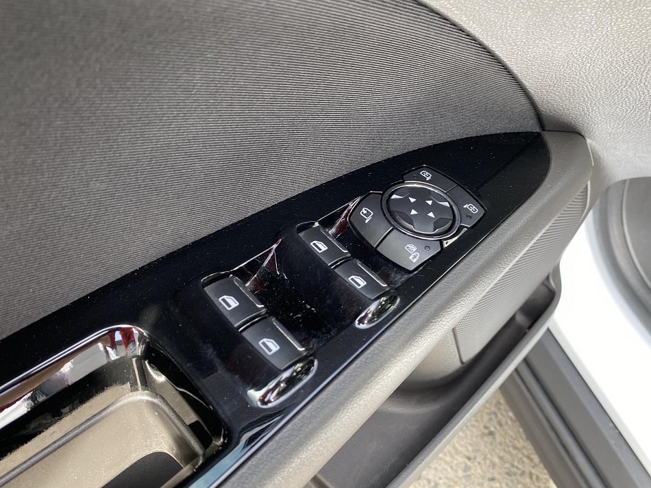 Ford Mondeo 2.0 TDCi 