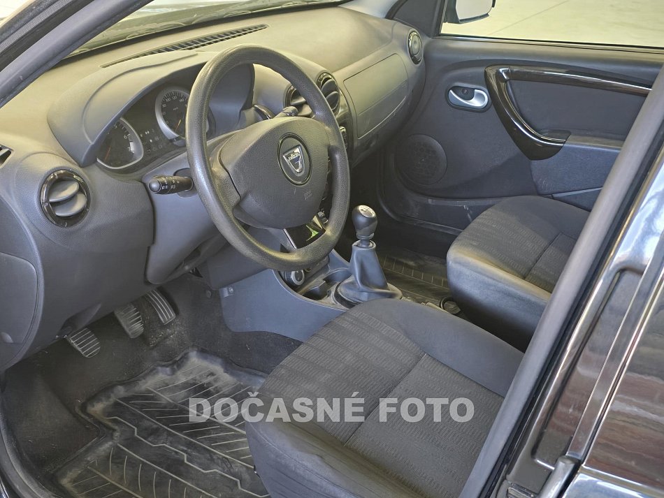 Dacia Duster 1.6i 