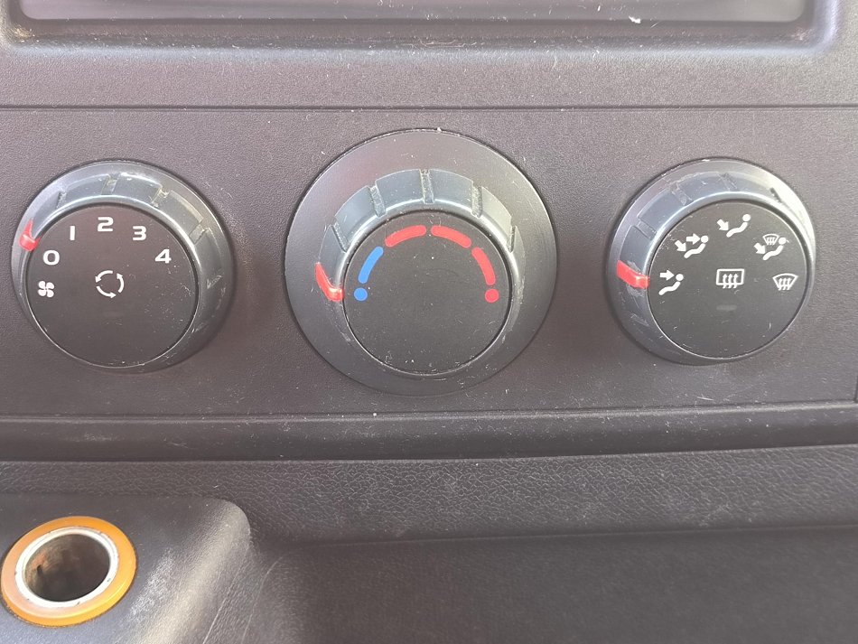 Renault Master 2.3dCi  CHLADÍCÍ
