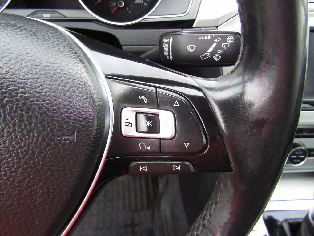 Volkswagen Passat 2.0 TDi 