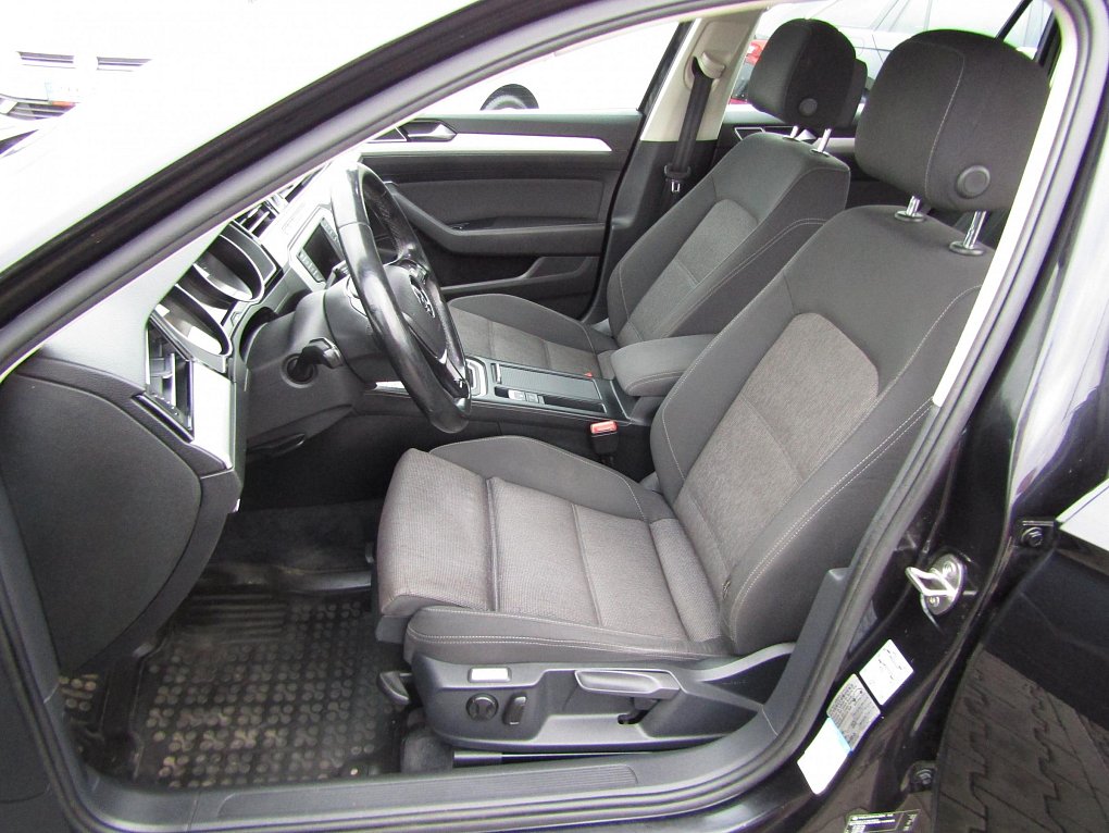 Volkswagen Passat 2.0 TDi 