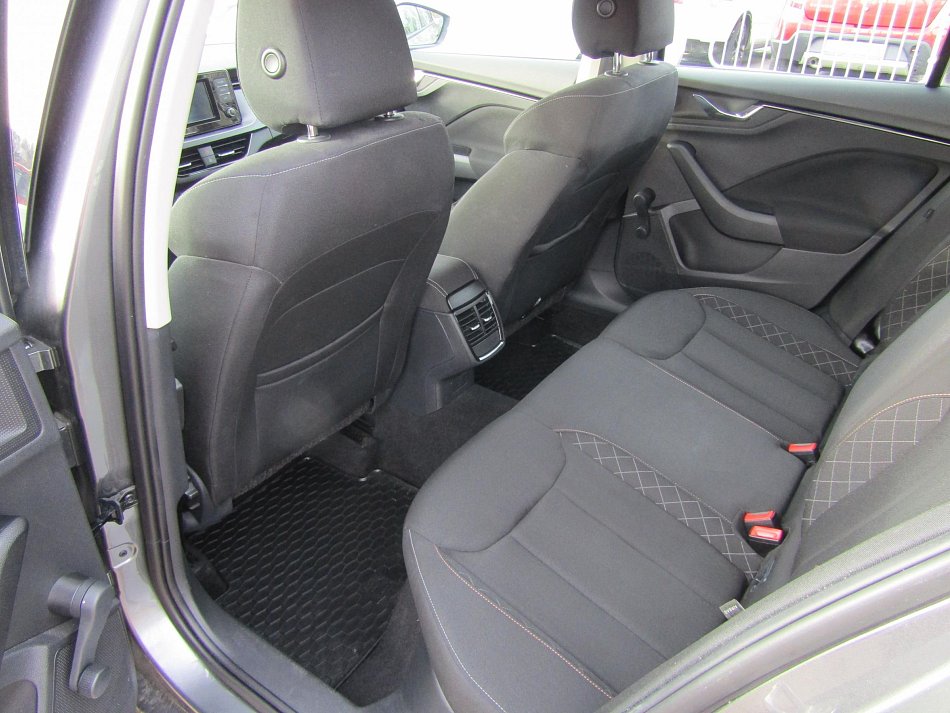 Škoda Kamiq 1.0 TSi 