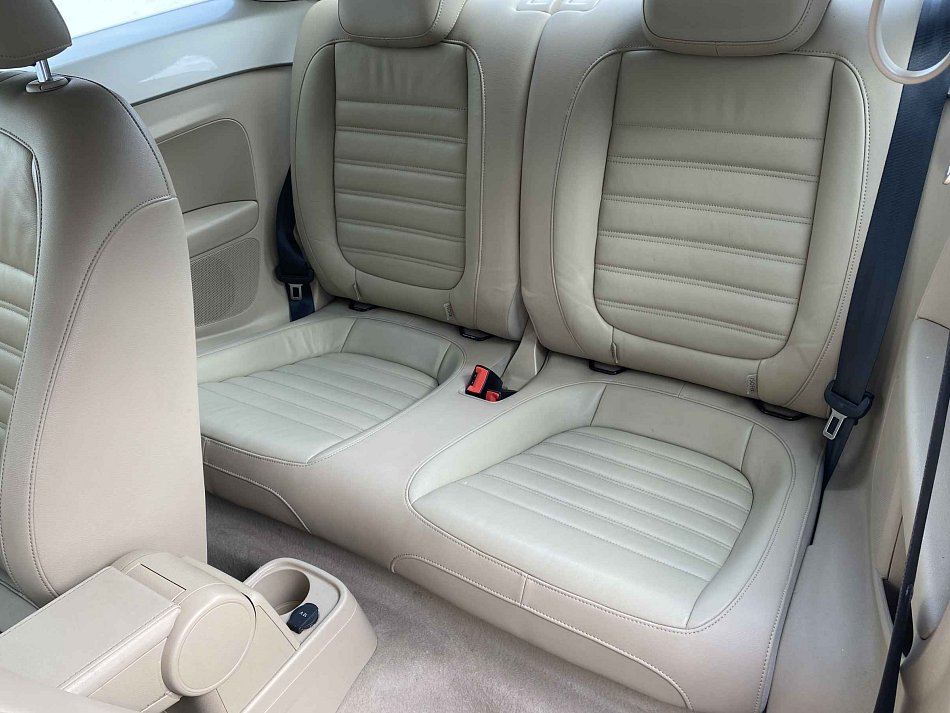 Volkswagen Beetle 1.2 TSi 