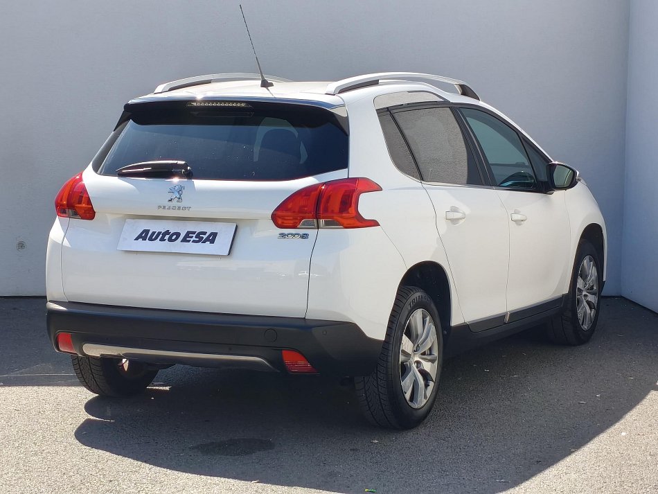 Peugeot 2008 1.2 PT Allure