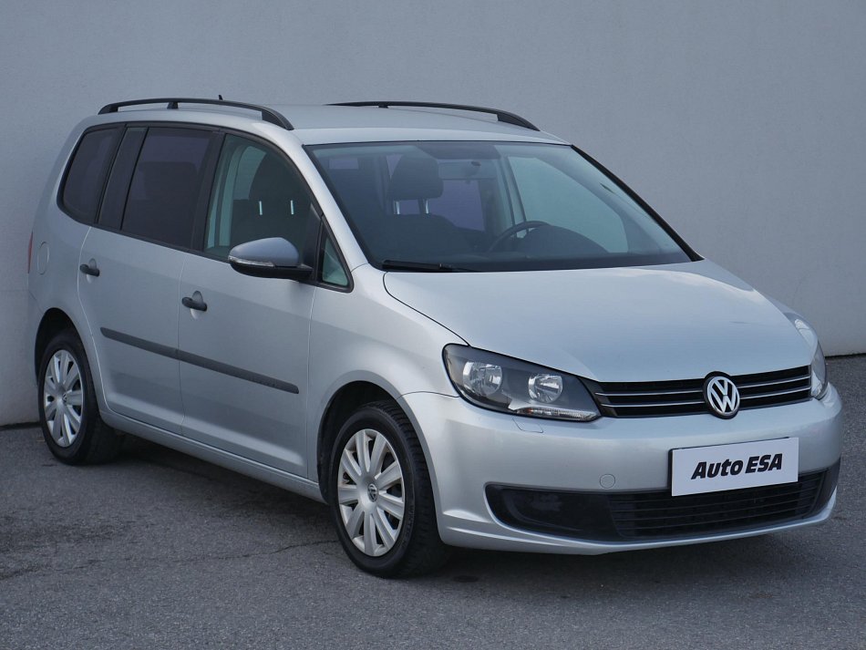 Volkswagen Touran 1.6 TDi  7míst