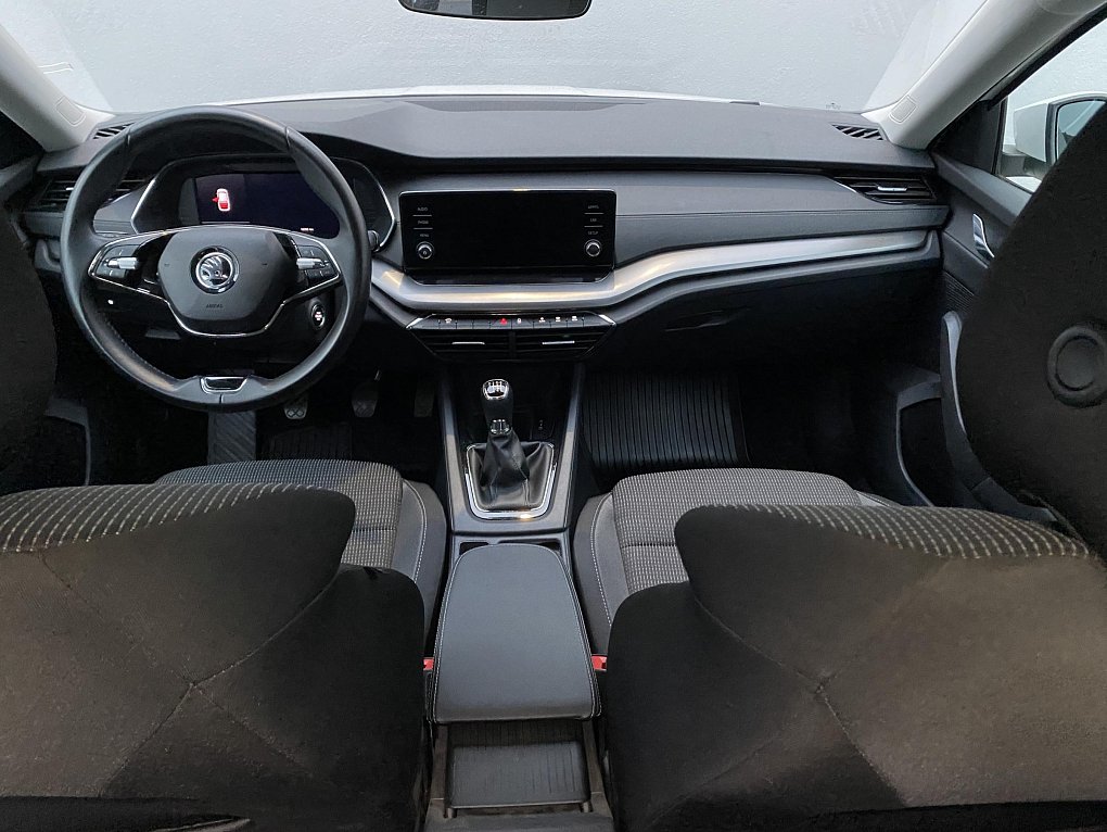 Škoda Octavia IV 1.5 TSi Ambition