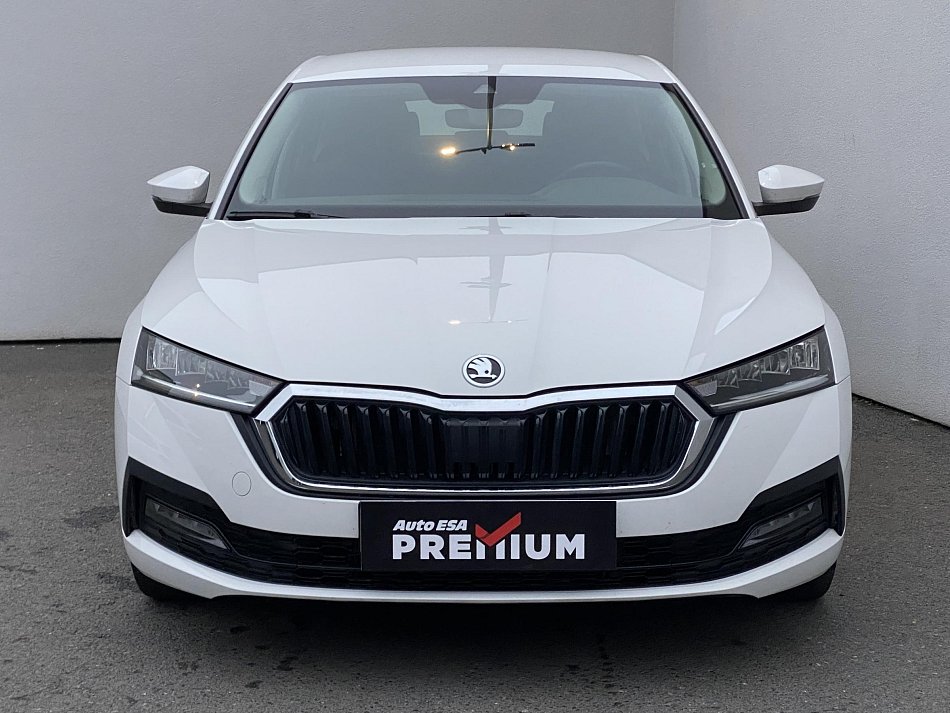 Škoda Octavia IV 1.5 TSi Ambition
