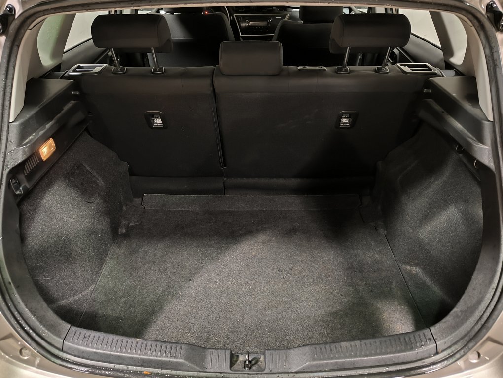 Toyota Auris 1.3 VVT-i Cool