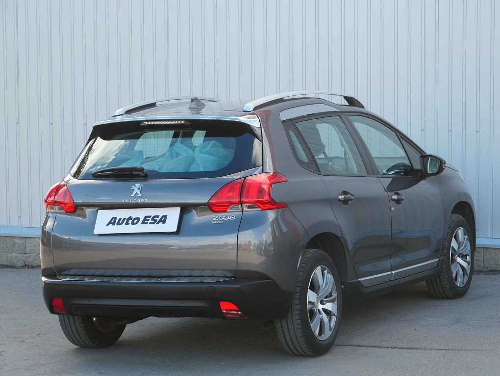 Peugeot 2008 1.2 PT GT Line