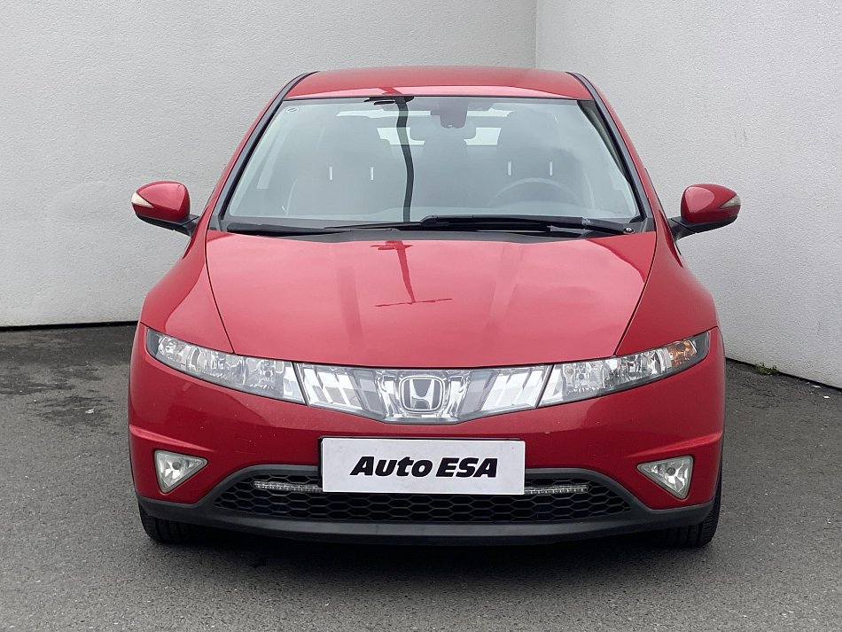 Honda Civic 1.8 i-VTEC Sport