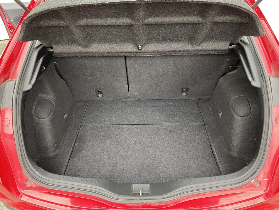 Honda Civic 1.8 i-VTEC Sport
