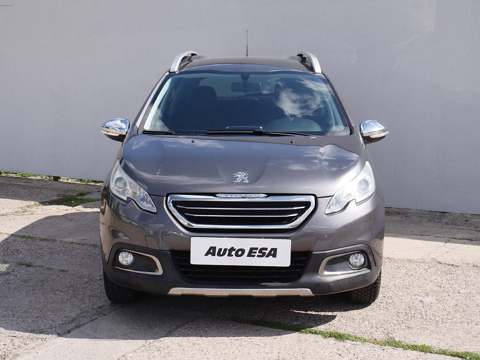 Peugeot 2008 1.2i 