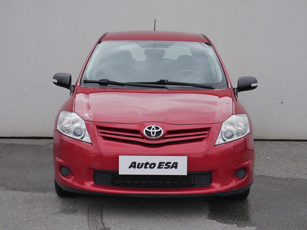 Toyota Auris 1.3VVT-i 