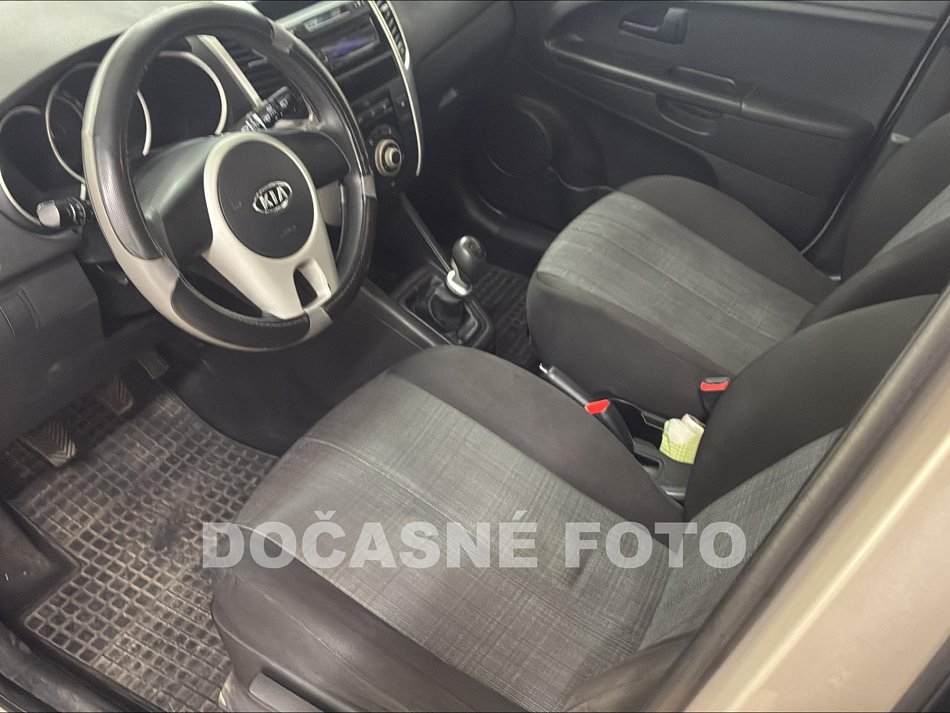 Kia Venga 1.4i 