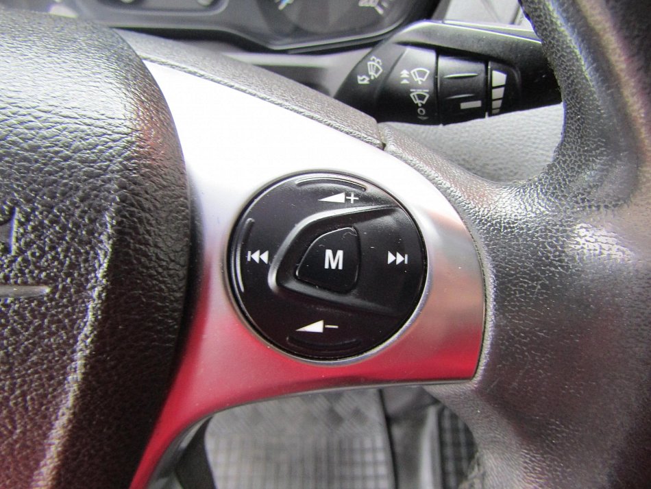 Ford Transit Custom 2.2TDCi Trend 6míst