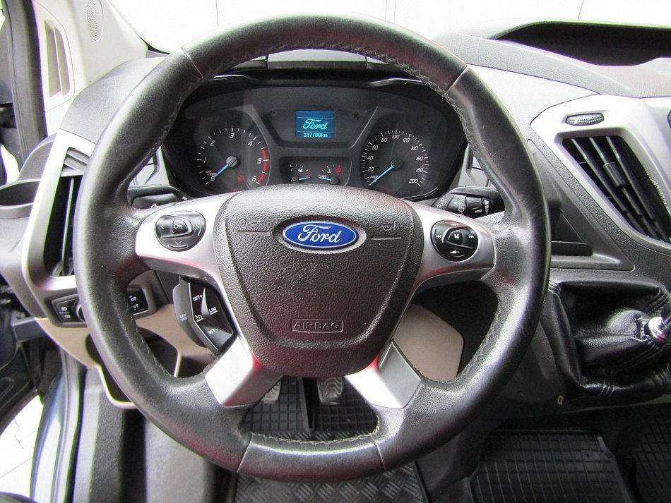 Ford Transit Custom 2.2TDCi Trend 6míst