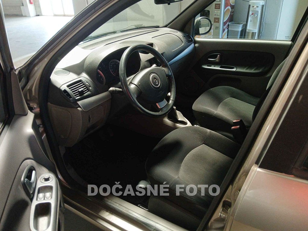 Renault Thalia 1.2 i 