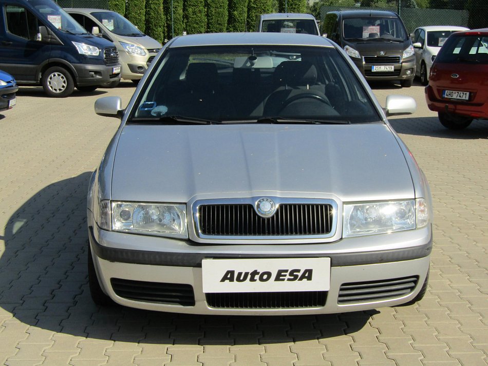 Škoda Octavia 2.0i 