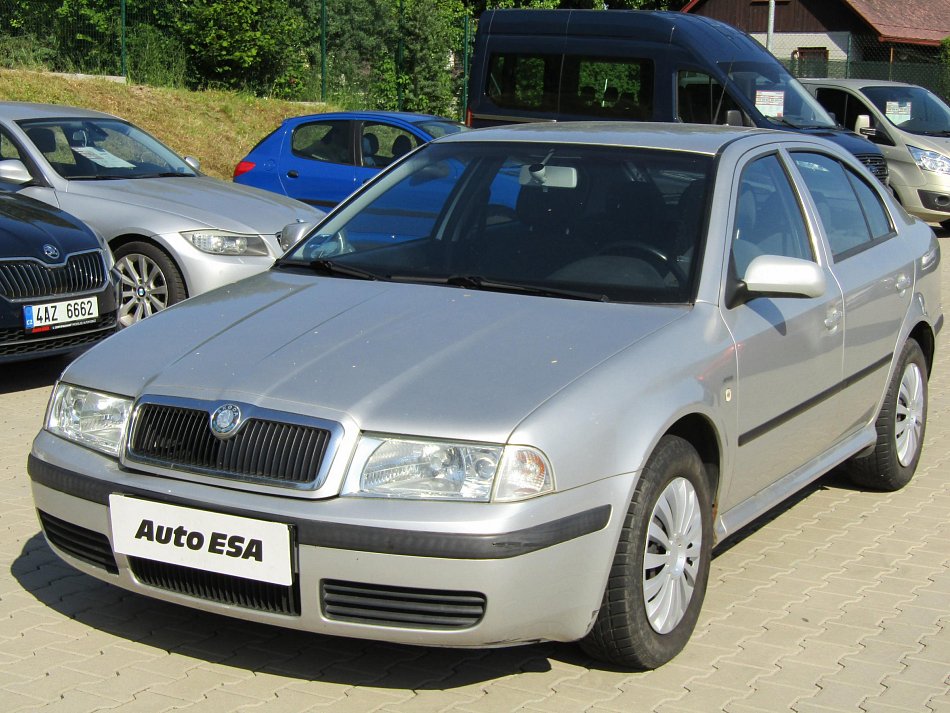 Škoda Octavia 2.0i 