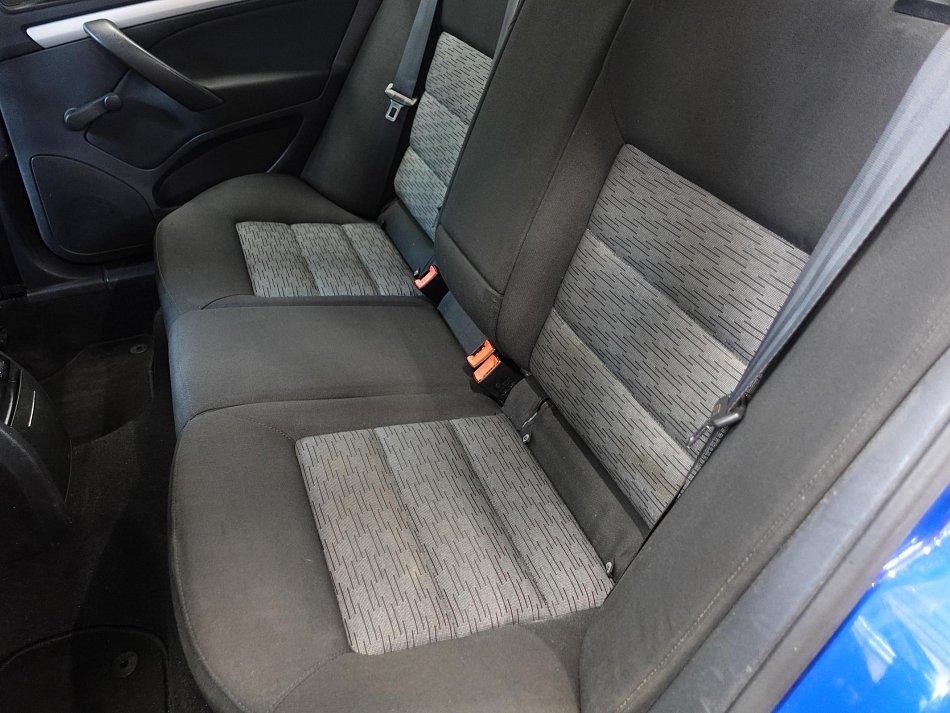 Škoda Octavia II 1.6MPi Ambiente