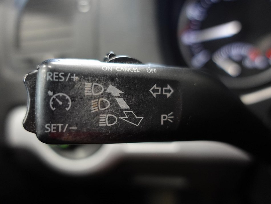 Škoda Octavia II 1.6MPi Ambiente