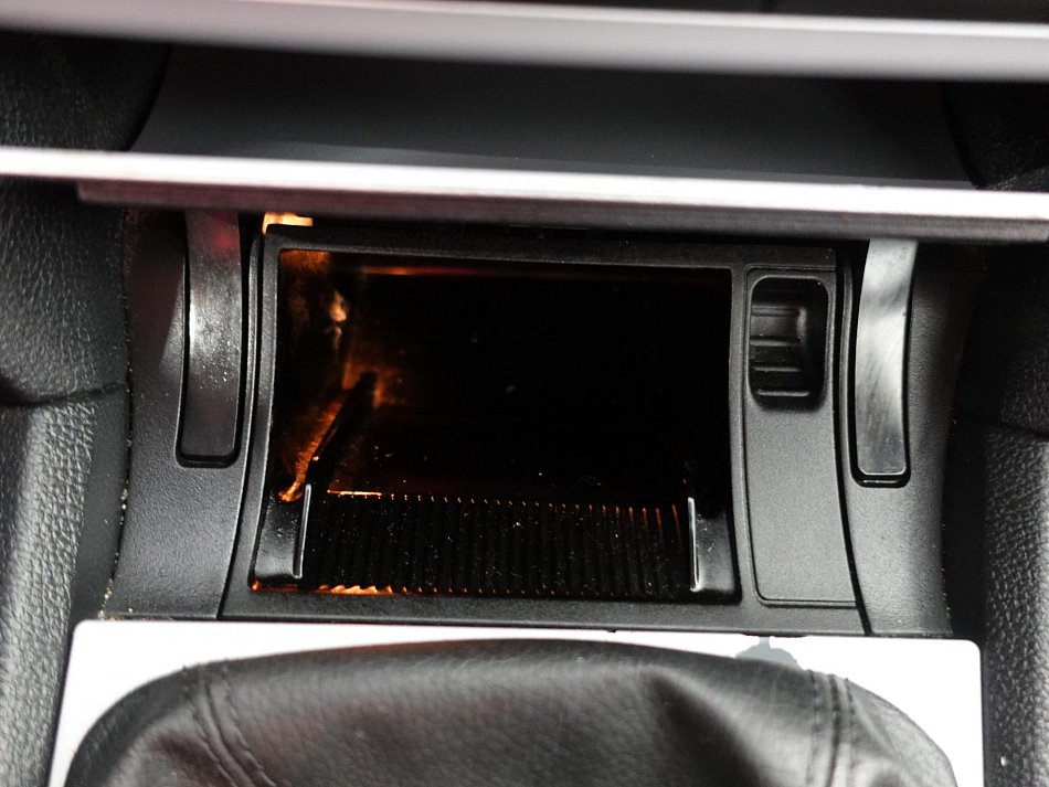 Škoda Octavia II 1.6MPi Ambiente